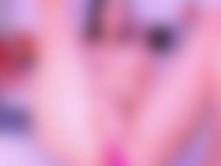 Live cam show with HellenParis - Control on Camsoda