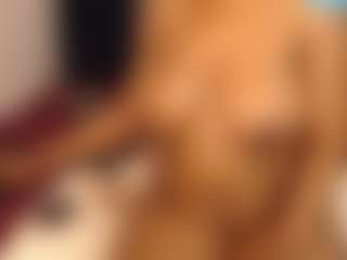 Live cam show with BootyCallEver - Bedroom Black on Camsoda