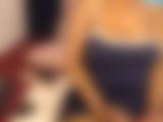 Live cam show with BootyCallEver - Ebony MILF on madthumbs