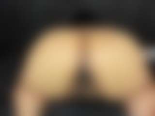 Live cam show with Vicky - Public on Camsoda