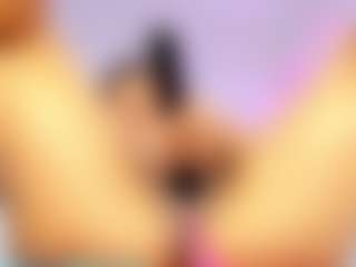 Live cam show with valentigomez10 - Living Room on PervPlay.com