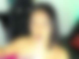 Live cam show with valentigomez10 - Living Room on AdultVida.com