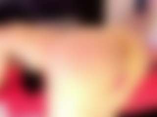 doll-ssquirts's Live Sex Cam Show