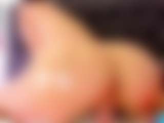 doll-ssquirts's Live Sex Cam Show