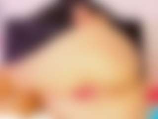 Live cam show with doll-ssquirts - Thin on xplaylive.com