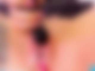 doll-ssquirts's Live Sex Cam Show