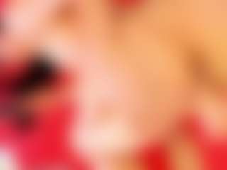 doll-ssquirts's Live Sex Cam Show