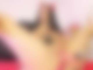 doll-ssquirts's Live Sex Cam Show