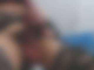 ESMERALDA-TS-BIG's Live Sex Cam Show