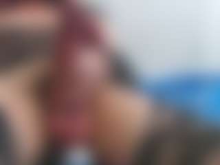 ESMERALDA-TS-BIG's Live Sex Cam Show