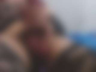 ESMERALDA-TS-BIG's Live Sex Cam Show