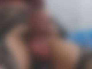 Live cam show with ESMERALDA-TS-BIG - Average on infinitiblacc.com