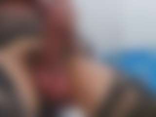 ESMERALDA-TS-BIG's Live Sex Cam Show