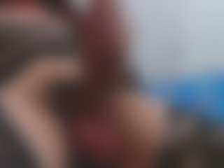Live cam show with ESMERALDA-TS-BIG - Tease on AdultVida.com