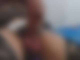 Live cam show with ESMERALDA-TS-BIG - Green Eyes on Camsoda