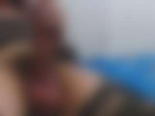 Live cam show with ESMERALDA-TS-BIG - Black Hair on slutload