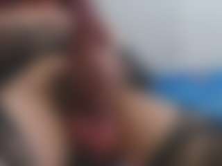 ESMERALDA-TS-BIG's Live Sex Cam Show