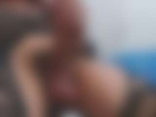 ESMERALDA-TS-BIG's Live Sex Cam Show