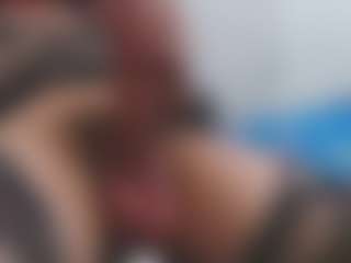 ESMERALDA-TS-BIG's Live Sex Cam Show