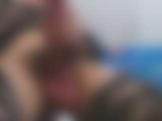 Live cam show with ESMERALDA-TS-BIG - Dirty Talk on Free Soda