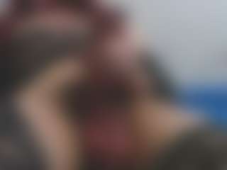 Live cam show with ESMERALDA-TS-BIG - Black Hair on TeamSkeetLive