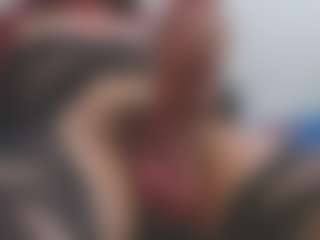 Live cam show with ESMERALDA-TS-BIG - Green Eyes on makecum.org