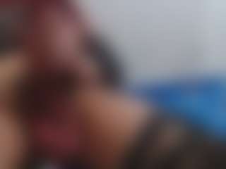 ESMERALDA-TS-BIG's Live Sex Cam Show