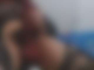 ESMERALDA-TS-BIG's Live Sex Cam Show