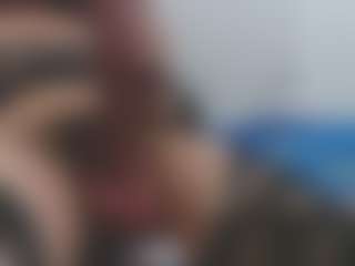 ESMERALDA-TS-BIG's Live Sex Cam Show
