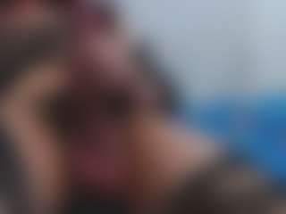ESMERALDA-TS-BIG's Live Sex Cam Show