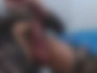 ESMERALDA-TS-BIG's Live Sex Cam Show