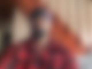Live cam show with KingTGC - Brown Eyes on CamwithHer