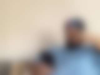 Live cam show with KingTGC - Muscular on Lustler