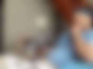 Live cam show with KingTGC - Brown Eyes on x69.live