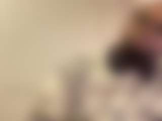 Live cam show with KingTGC - No Smoking on chickslive.net