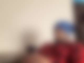 Live cam show with KingTGC - Living Room on iamadamtest123.com