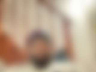 Live cam show with KingTGC - Muscular on https://playwithruby.com