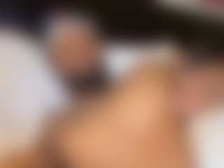 Live cam show with KingTGC - Living Room on Nude Chat * 1 On 1 Webcam Sex * Live Cam Show