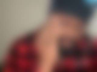 Live cam show with KingTGC - Blowjob on Camsoda