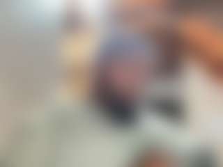 Live cam show with KingTGC - Living Room on Soda Cam