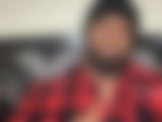 Live cam show with KingTGC - Brown Eyes on Soda Cam