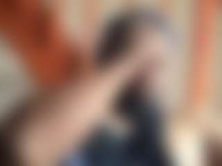 Live cam show with KingTGC - Brown Eyes on xblisslive.com