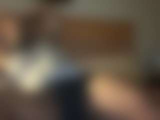 Live cam show with KingTGC - Living Room on madthumbs
