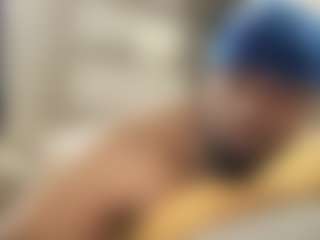 Live cam show with KingTGC - Blowjob on chickslive.net