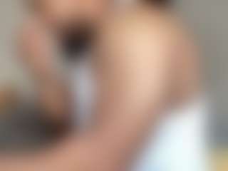 Live cam show with KingTGC - Muscular on Camsoda