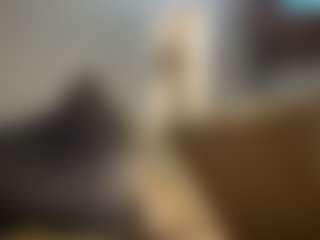 Live cam show with KingTGC - Living Room on Hubzter Live