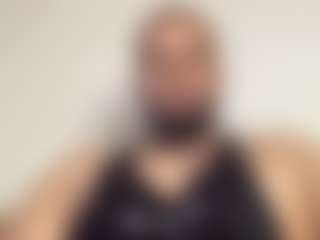 Live cam show with KingTGC - Living Room on TeamSkeetLive