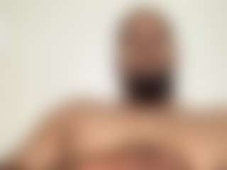 Live cam show with KingTGC - Living Room on Cam Slut