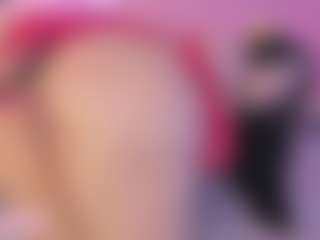 Julieta's Live Sex Cam Show