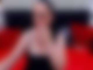 Live cam show with Katherine - Living Room on Camsoda